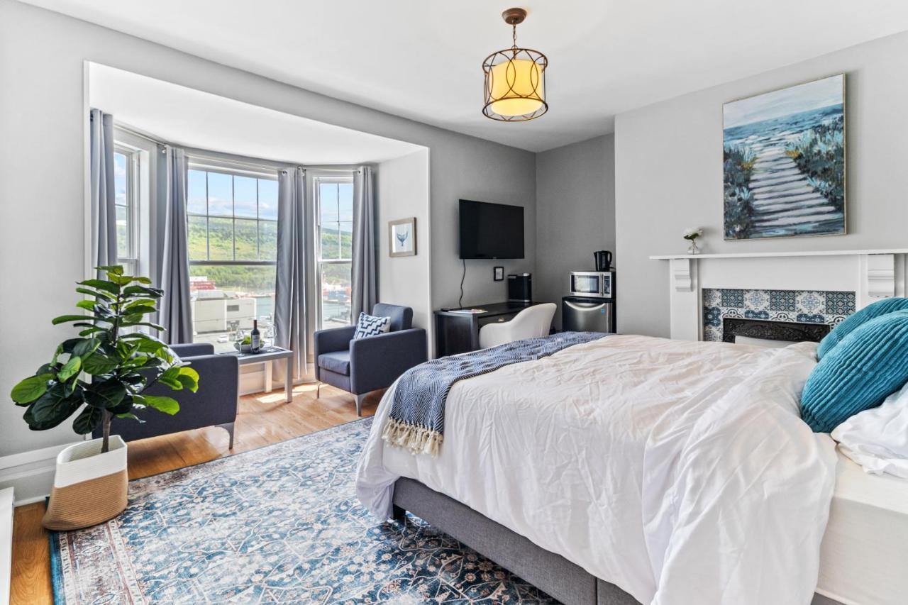 Mckay Manor On Duckworth Hotell St. John's Eksteriør bilde