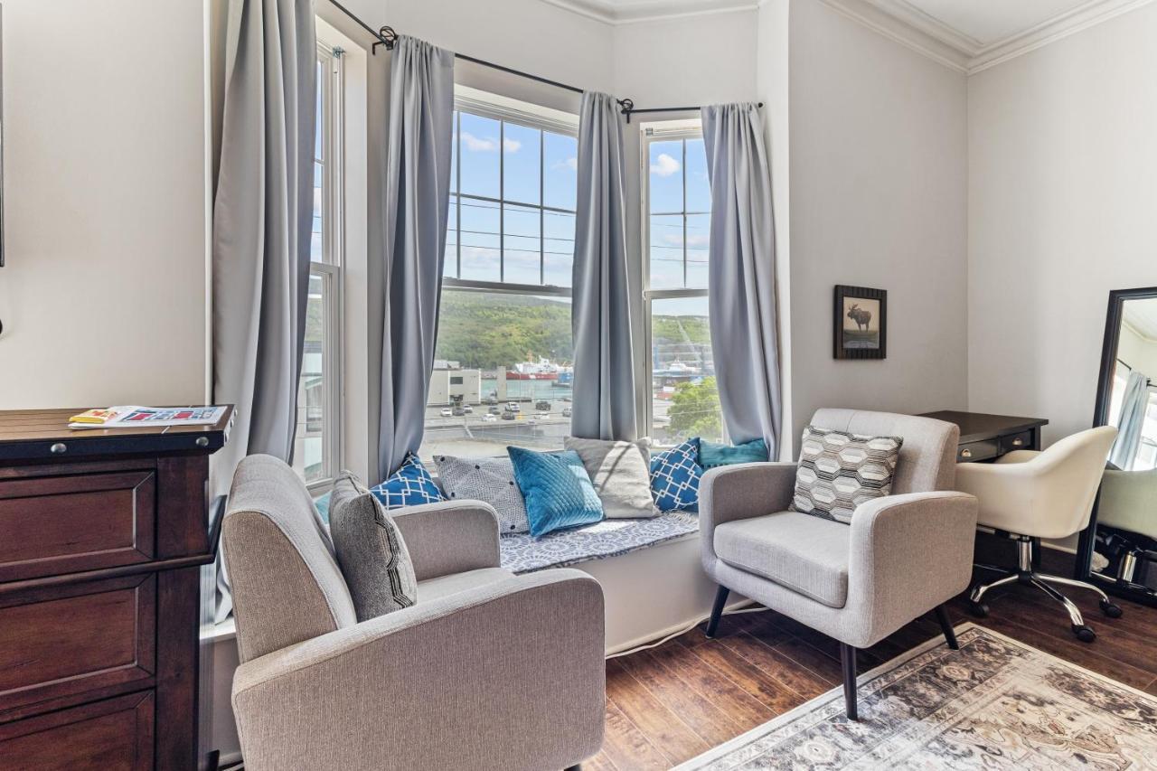 Mckay Manor On Duckworth Hotell St. John's Eksteriør bilde